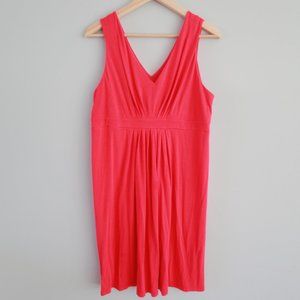 LOFT V Neck Sleeveless Open Back Mini Dress in Size LP Large Petite